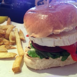 Hub - The Betsy - delicious goat cheese and red pepper