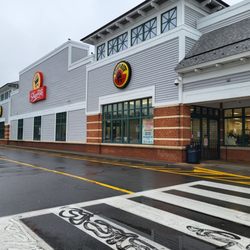 ShopRite of New London - Store front