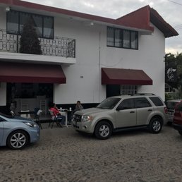 Front of the coffee shop. Front of the coffee shop.