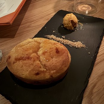 Orange Hill Restaurant & Events - Table bread - Steakhouses Near Me - Orange, California Orange Hill Restaurant & Events - Table bread - Steakhouses Near Me - Orange, California