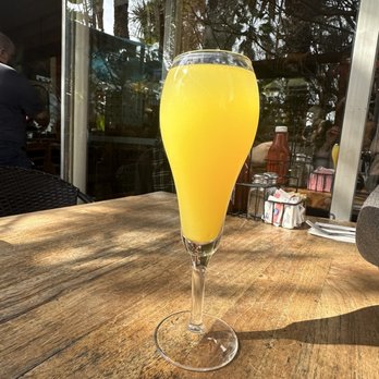 Tower Cafe - Mimosa - Breakfast & Brunch Near Me - Sacramento, California