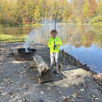 Hidden Lake Metropark - #unclsamstroutfishing - Parks Near Me - Painesville, Ohio Hidden Lake Metropark - #unclsamstroutfishing - Parks Near Me - Painesville, Ohio