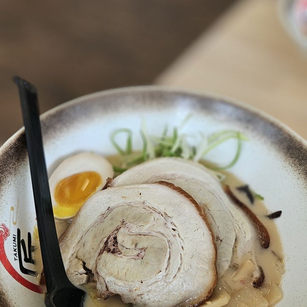 Tonkotsu ramen Tonkotsu ramen