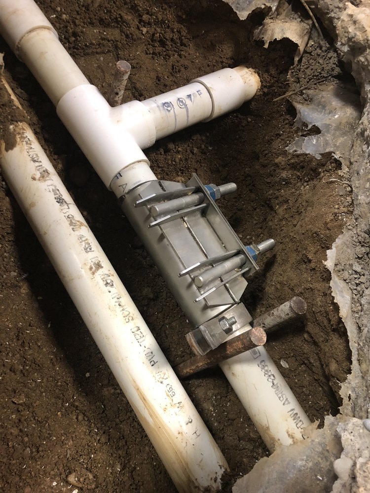 Slide of DE Williams Plumbing