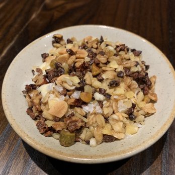 S.K.Y. - Banana pudding with oats and cocoa nibs - New American Near Me - Chicago, Illinois