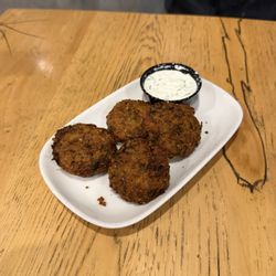 Plaka Grill - Zucchini fritters