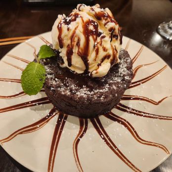 Hapy Bistro - Chocolate Bread Pudding - Mediterranean Near Me - Pismo Beach, California