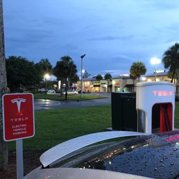 Great Supercharger location - lots of good food options.