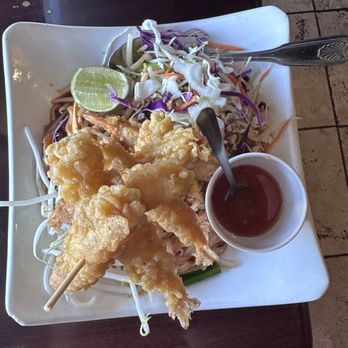 Auburn Thai Garden Restaurant - Pad Thai with Shrimp Tempura - Thai Near Me - Auburn, California Auburn Thai Garden Restaurant - Pad Thai with Shrimp Tempura - Thai Near Me - Auburn, California