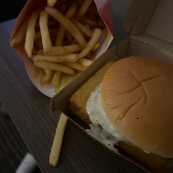 McDonald's - Fish filet meal - Fast Food Near Me - Williams, Arizona