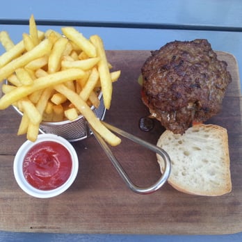 Archangel - classic burger - British Near Me - Frome, SOM