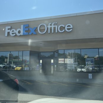 FEDEX OFFICE PRINT & SHIP CENTER - Updated December 2025 - 14