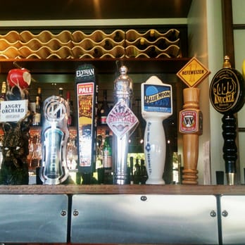 Cutters Crabhouse - Draft Beer Selection - Seafood Near Me - Seattle, Washington Cutters Crabhouse - Draft Beer Selection - Seafood Near Me - Seattle, Washington