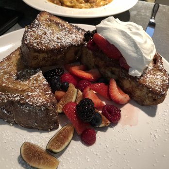 Lovina - New American Near Me - Calistoga, California