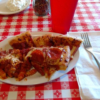 Pizza Hut - Buffet - Pizza Near Me - Wadena, Minnesota