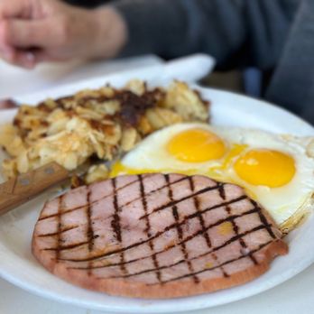 Pancake Cottage - Breakfast & Brunch Near Me - Avalon, California