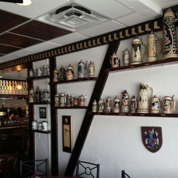 Checkers Old Munchen - Inside - American Near Me - Pompano Beach, Florida