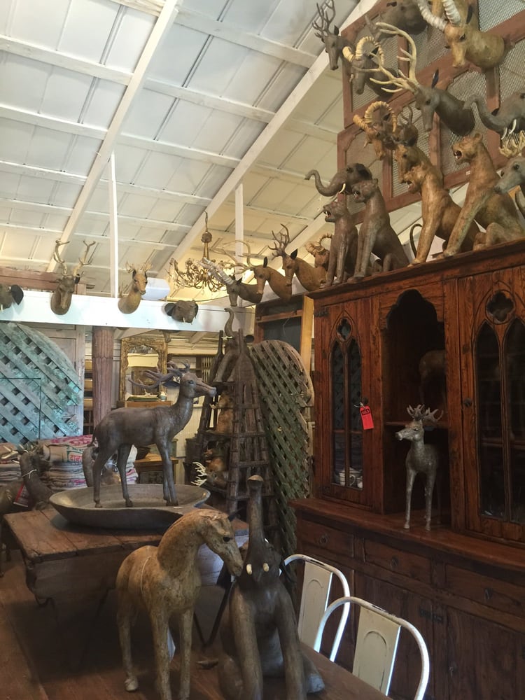 McLaren's Antiques & Interiors - Photo 10