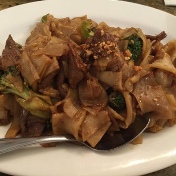 Pad Thai - Good! - Thai Near Me - Honolulu, Hawaii Pad Thai - Good! - Thai Near Me - Honolulu, Hawaii