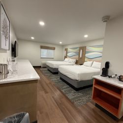 Renovated Dragonfly rooms 12/2025