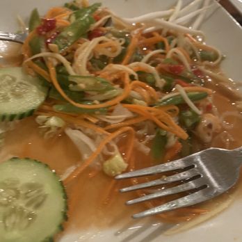 Daw Kun Thai - Thai Near Me - Manchester, New Hampshire Daw Kun Thai - Thai Near Me - Manchester, New Hampshire
