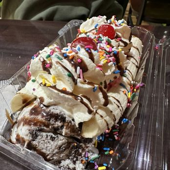 Sweet Mex - Banana split - Ice Cream & Frozen Yogurt Near Me - Union City, California