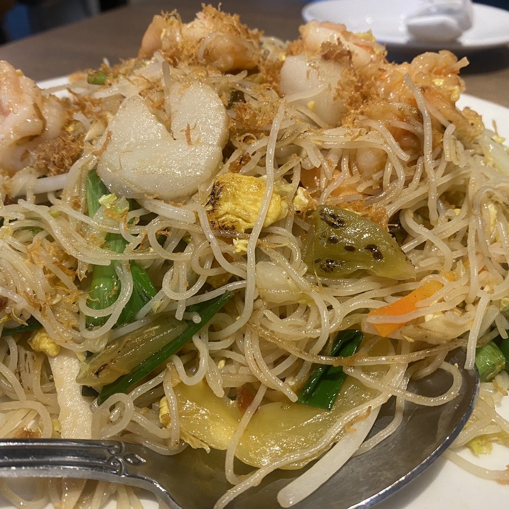 WEI Authentic Chinese - Hong Kong N5. Hongkong style rice noolde - Cantonese Near Me - Buford, Georgia WEI Authentic Chinese - Hong Kong N5. Hongkong style rice noolde - Cantonese Near Me - Buford, Georgia