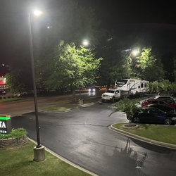 La Quinta by Wyndham Memphis Wolfchase - They protected a car charging spot for me with a cone before my arrival, and put me in a room overlooking it, all without me asking.