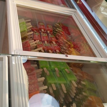 La Michoacana Golden - More Fruit popsicles. - Desserts Near Me - Nashville, Tennessee La Michoacana Golden - More Fruit popsicles. - Desserts Near Me - Nashville, Tennessee