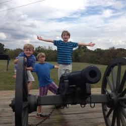 Civil War Fort at Boonesboro - The earthwork fortification was built by Union Soldiers to defend the ford and ferry at Boonesboro.