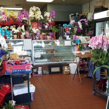 Long Phung Bakery - Inside the shop. I always thought they only sold flowers. - Bakeries Near Me - Westminster, California Long Phung Bakery - Inside the shop. I always thought they only sold flowers. - Bakeries Near Me - Westminster, California