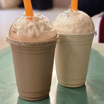 Burger Burger - Milkshake - Burgers Near Me - Fredericksburg, Texas