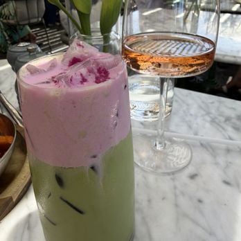 Mood - Strawberry matcha late - Breakfast & Brunch Near Me - Los Angeles, California