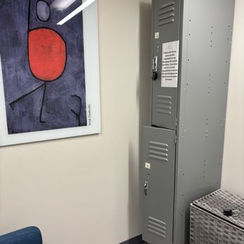 Manhattan MRI - Changing room - Diagnostic Imaging Near Me - New York, New York Manhattan MRI - Changing room - Diagnostic Imaging Near Me - New York, New York