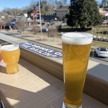 Tipping Point Brewing - Breweries Near Me - Blue Ridge, Georgia
