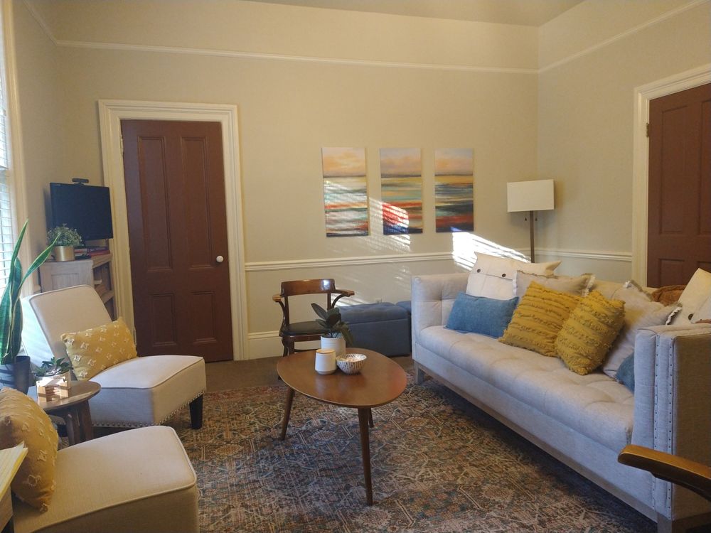 Tara May, PhD - grief counselor in Vancouver, WA