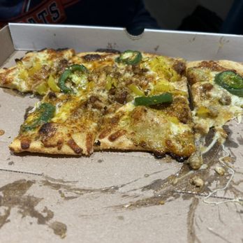 Slim & Husky’s - Pizza Near Me - Nashville, Tennessee