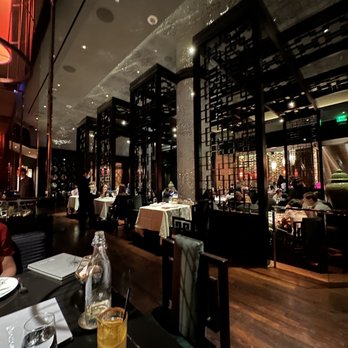 Blossom - a restaurant with a large dining room - Chinese Near Me - Las Vegas, Nevada Blossom - a restaurant with a large dining room - Chinese Near Me - Las Vegas, Nevada