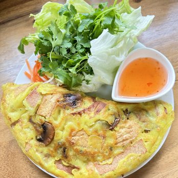 Van Hanh Restaurant - Vegan & Vegetarian Cuisine - Bánh Xèo/Vietnamese E8. Vn Crepes $15 - Vegetarian Near Me - Portland, Oregon