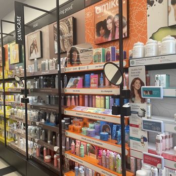 SEPHORA - Cosmetics & Beauty Supply Near Me - Bakersfield, California