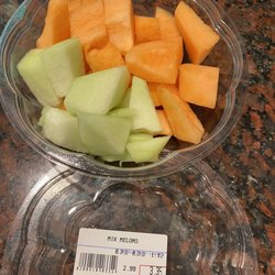 Tenafly Gourmet Farm - Cut fruit