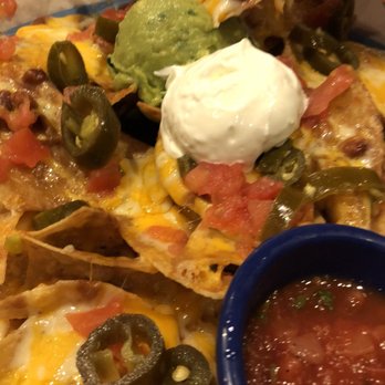 Islands Restaurant - Nachos very good - Burgers Near Me - Chula Vista, California