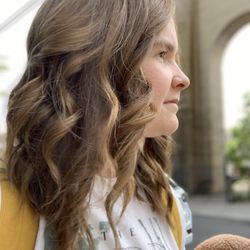 Beauty Social Salon - Curls and confidence