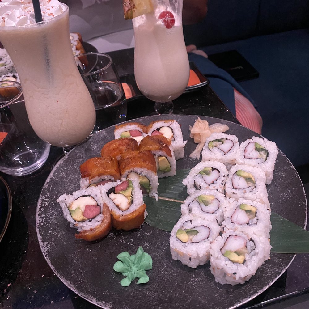 Mamasushi - El Campesino & California Roll with Piña Colado - Sushi Bars Near Me - Brooklyn, New York Mamasushi - El Campesino & California Roll with Piña Colado - Sushi Bars Near Me - Brooklyn, New York