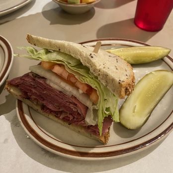Art's Delicatessen - Delis Near Me - Studio City, California Art's Delicatessen - Delis Near Me - Studio City, California