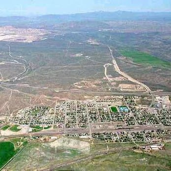 Yorkshire Villas Mobile Home Park - Carlin from Above - Mobile Home Parks Near Me - Carlin, Nevada Yorkshire Villas Mobile Home Park - Carlin from Above - Mobile Home Parks Near Me - Carlin, Nevada