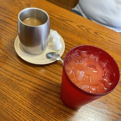 Coffee & Agua de melón.