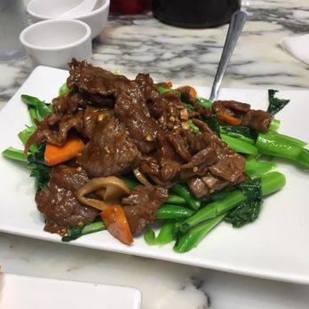 Congee Queen - Beef and broccoli - Chinese Near Me - Mississauga, Ontario
