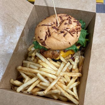 Pile High Burgers - Amazing !!!! Wife & I decided to try just on a whim when driving by. Soooooo good. Very impressed. - Food Trucks Near Me