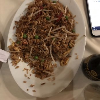 Mandarin House - 猪肉炒饭,是用叉烧炒的,叉烧不好吃,炒饭还行 - Chinese Near Me - La Jolla, California Mandarin House - 猪肉炒饭,是用叉烧炒的,叉烧不好吃,炒饭还行 - Chinese Near Me - La Jolla, California